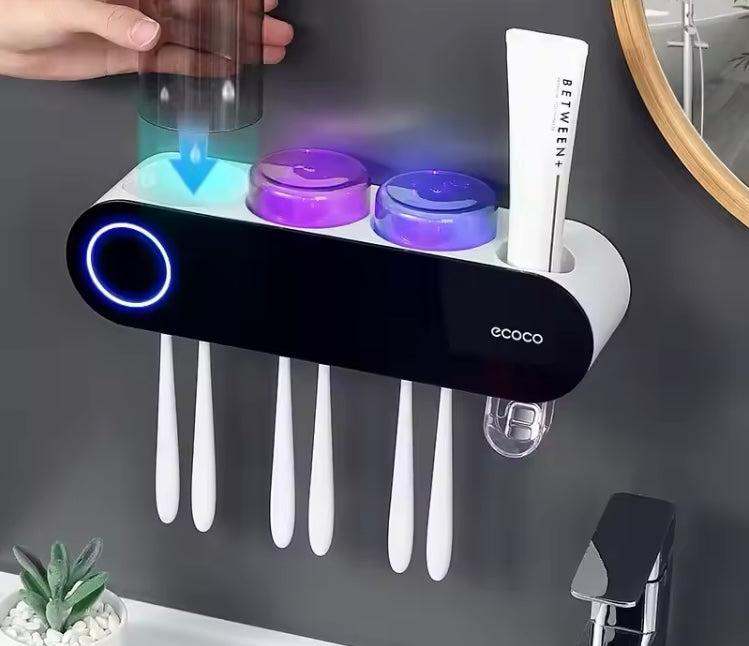 ECOCO Smart UV Sterilisator & Tandborsthållare